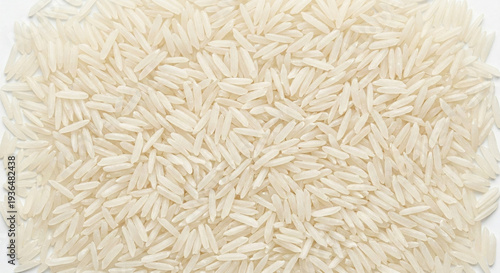 Foto Dense Layer of Sharp Raw White Basmati Rice Grains