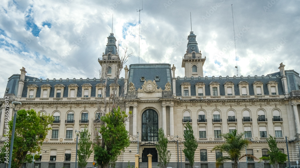 Fototapeta premium Historic and ornate architecture showcasing colonial and classical styles in Buenos Aires