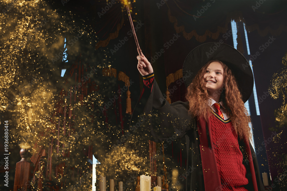 Fototapeta premium Golden Spell Casting