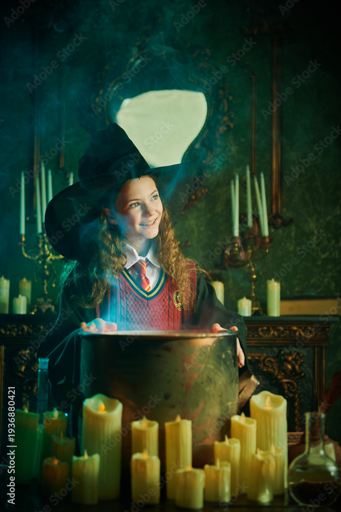 Naklejka premium Enchanted Potion Lesson