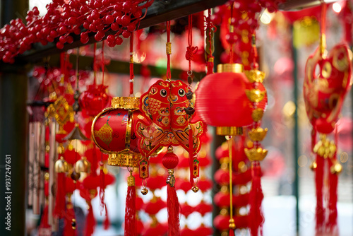 traditional chinese lanterns