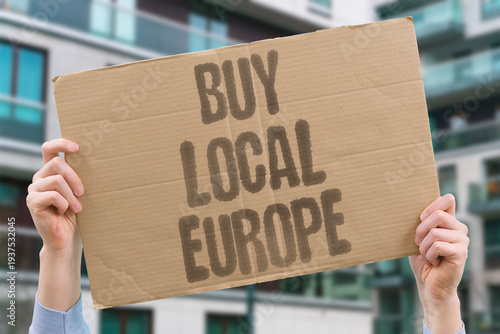Εκτύπωση καμβά "Buy Local Europe" Supporting European-made products helps protect jobs and strengthen regional economies