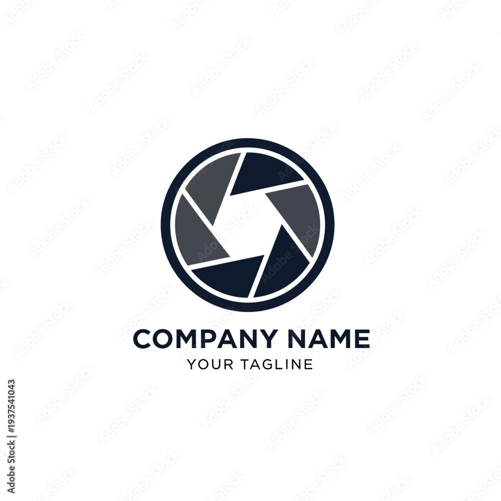 Fototapeta premium Camera Shutter Logo Design Template.