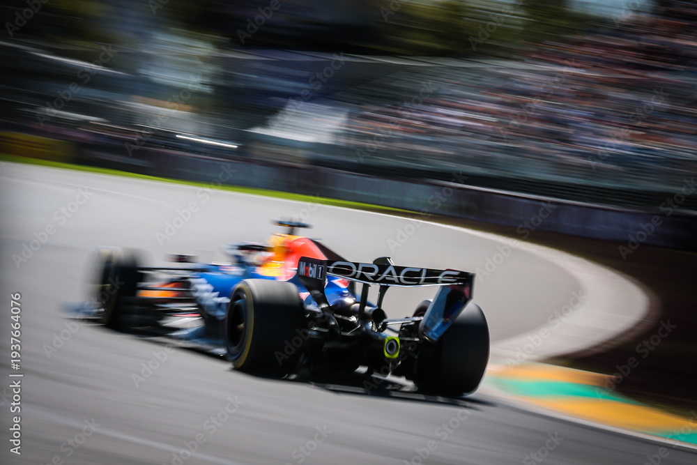 Fototapeta premium 2026 Formula 1 Australian Grand Prix - Friday