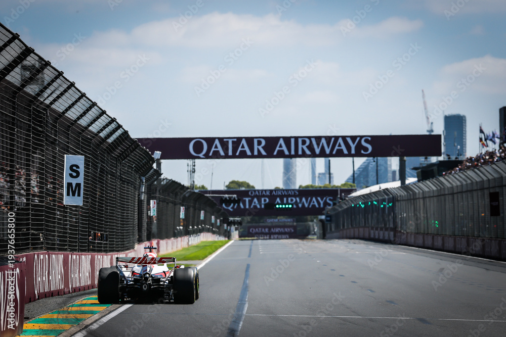 Fototapeta premium 2026 Formula 1 Australian Grand Prix - Friday