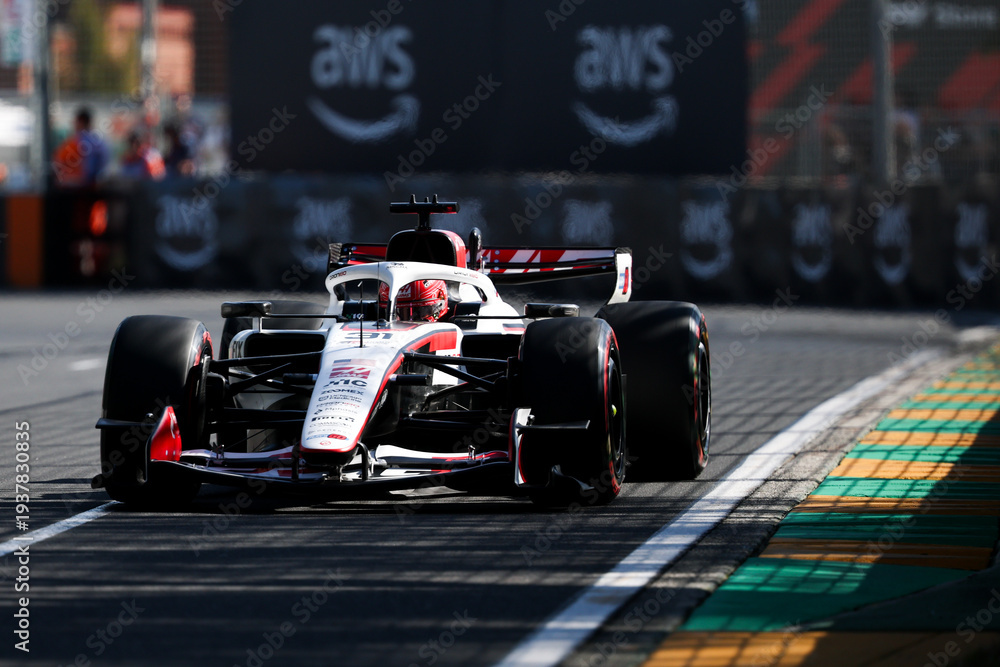 Fototapeta premium 2026 Formula 1 Australian Grand Prix - Friday