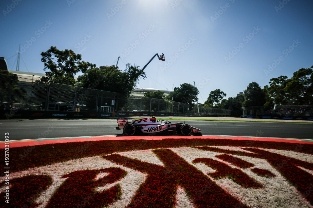 Fototapeta premium 2026 Formula 1 Australian Grand Prix - Friday