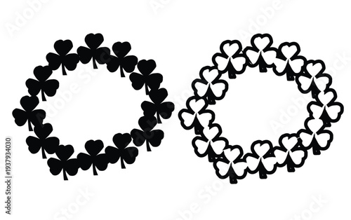 St Patrick’s Day Shamrock Wreath Circle Frame Set
