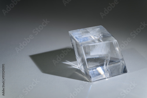 Quadro em tela A calcite cube on a white background.