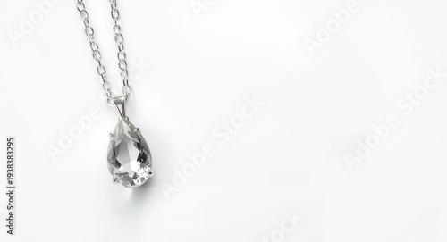 Clear crystal necklace high...