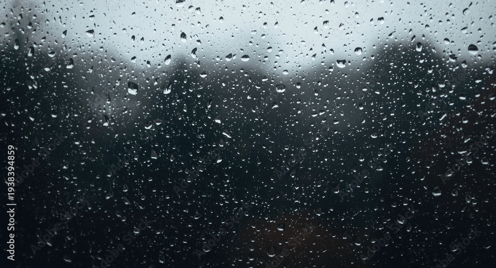 Obraz premium Dark rainy window overlay backdrop with scattered water droplets autumn weather