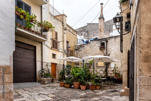 Fotografie Altamura, houses streets and alleys of a small town in the south, southern Italy