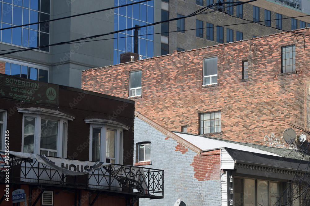 Obraz premium old buildings on Bond St west side, north of Dundas St E, Toronto 