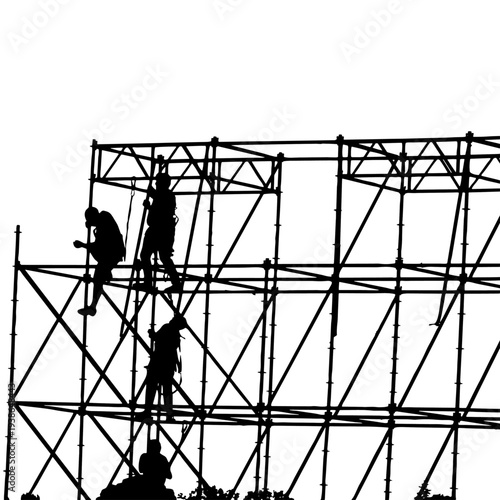 Obreros trabajando en andamios