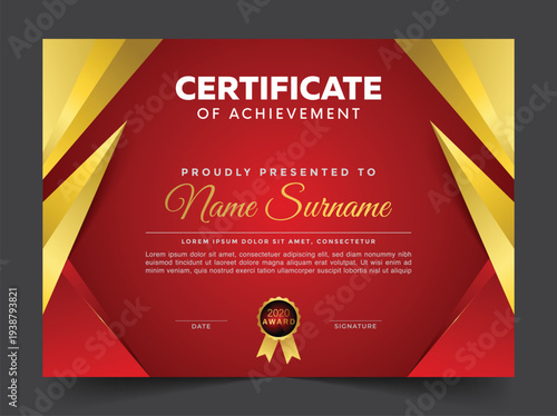 фотографія A striking red and gold geometric certificate of achievement template with sharp lines and a central medal