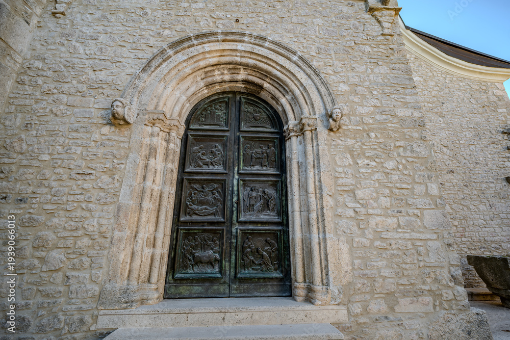 Naklejka premium Castelpetroso, Molise. The Church of S. Martino Vescovo