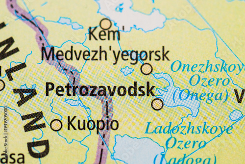 Foto Petrozavodsk and Lake Onega region on detailed European map.