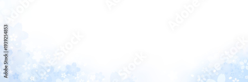 桜の青空グラデーション春背景 パステルグラデーション 和風さくらバナーテンプレート | 横長 水色 コピースペース ベクター素材