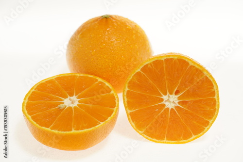 Wallpaper Mural 新鮮なオレンジ 蜜柑 紅プリンセス 愛知県産 Torontodigital.ca