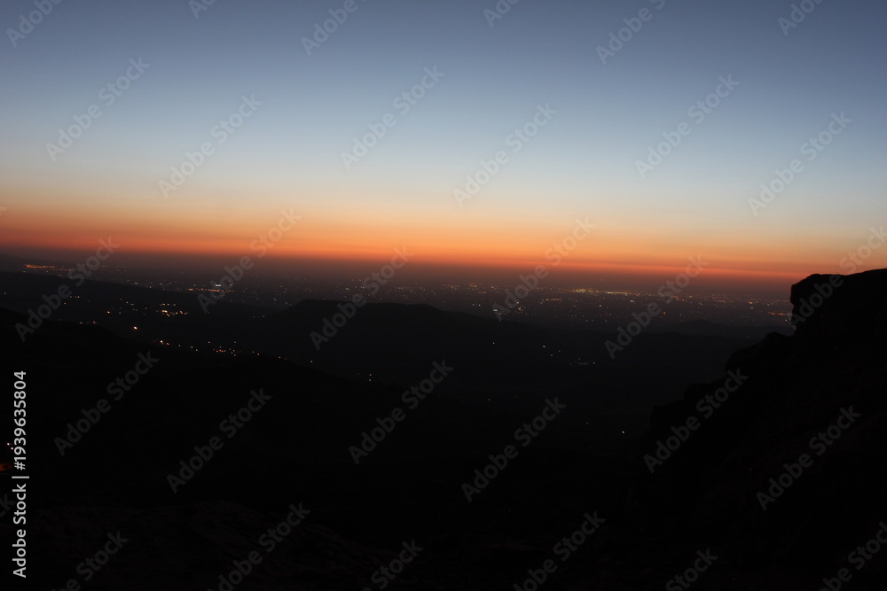 Obraz premium sunset in the mountains