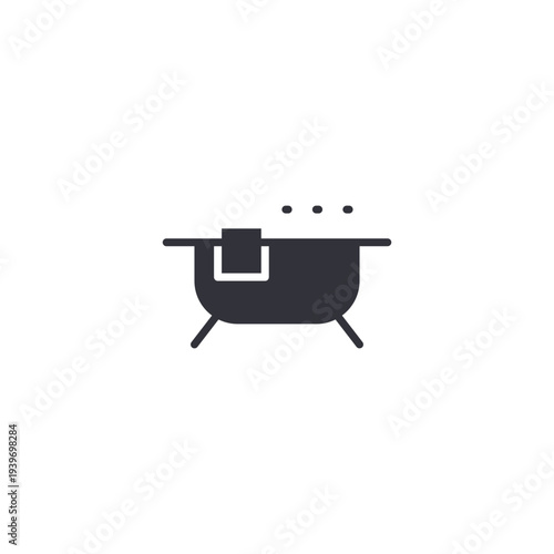 Cooking pot icon representing kitchen facilities, home cooking, guest convenience, and fully equipped accommodation services.