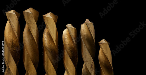 Fotografía Titanium coated drill bits showing textured and engineering  design