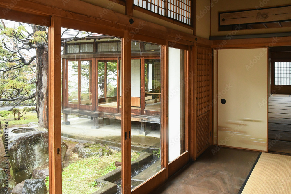 Fototapeta premium 藤田記念庭園 旧藤田家別邸 和館