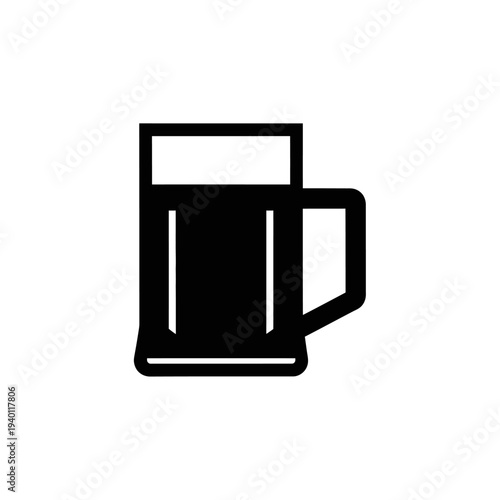 Minimalist Hand-Drawn Beer Mug Illustration for Craft Beverage Designs