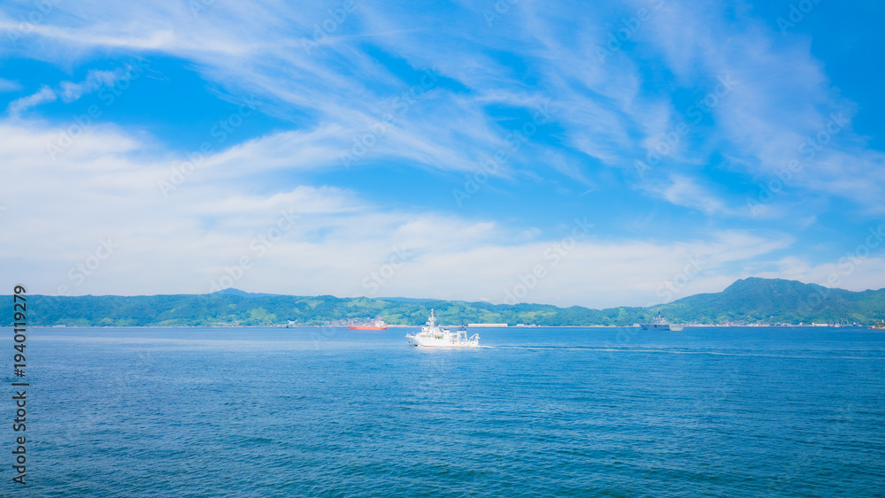 Fototapeta premium 広島への航路