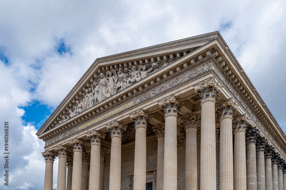 Fototapeta premium L'église de la Madeleine à Paris