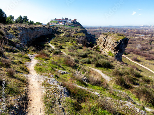 Titulcia sobre los barrancos