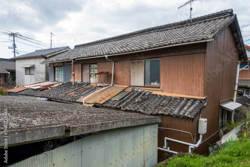 日本の岡山県笠岡市の古くてとても美しい建物