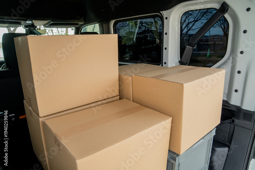 Wallpaper Mural 軽貨物 個人事業主 配送 ドライバー 運賃 送料 個配 置き配 配達員 軽自動車 ハイルーフ 業務委託 積載 荷物 段ボール Torontodigital.ca