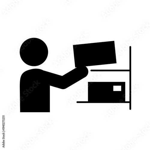 商品を棚に陳列している人のアイコン