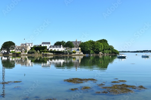 Saint Cado