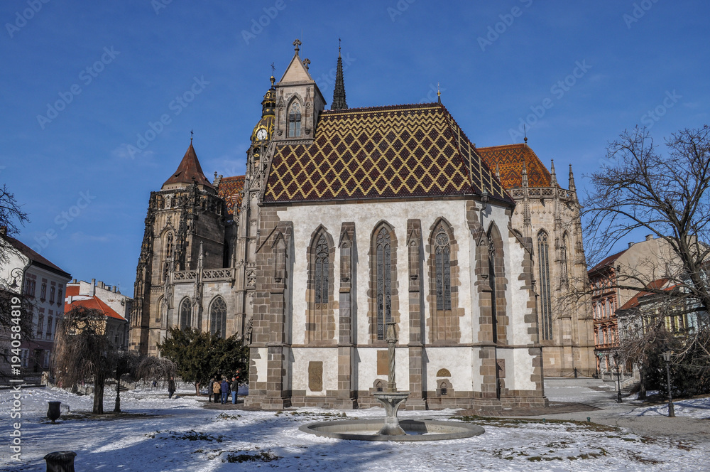 Fototapeta premium Saint Elisabeth's Cathedral with St. Michael's Chapel in Kosice, Slovakia