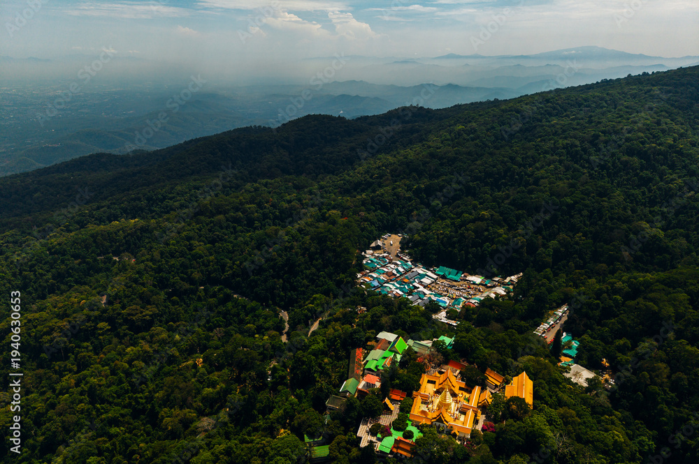 Fototapeta premium Wat Phra That Doi Suthep Buddhist temple in Chiang Mai, Thailand Aerial view