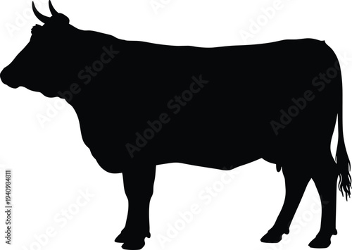 cow, animal, farm, livestock, silhouette, blackwhite, vector, illustration, drawing, profile, horn, udder, hoof, pet, rural