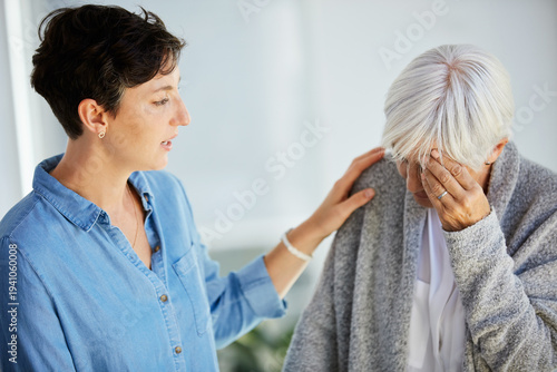 Quadro su tela Daughter, crying and senior mother in home, sad and support for recovery, empathy and console