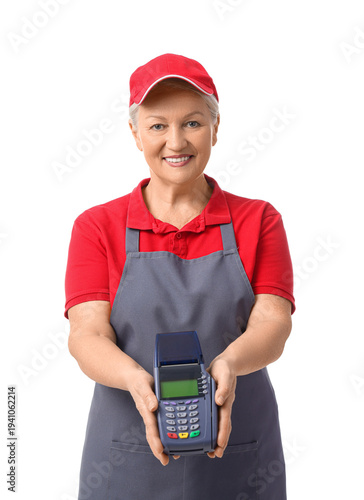Foto Mature female cashier with payment terminal on white background