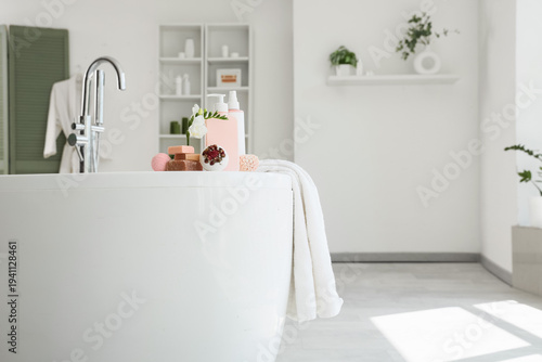 Bath bombs, soap bars, flow...