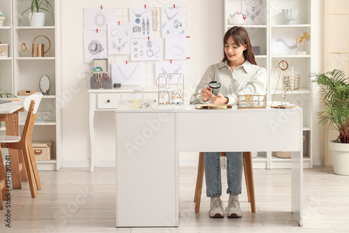 Young female jewelry design...