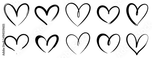 hand drawn heart doodle icon set