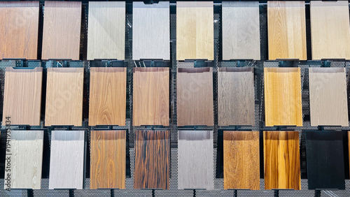 Fotografía Arrangement of diverse wood laminate flooring samples showcasing varied grain pa