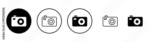Camera icon vector. photo camera sign and symbol. photography icon.