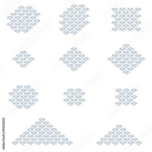 青海波文様のモダンな和柄装飾パーツセット。デザインのあしらい素材。伝統文様である青海波をモダンな装飾パーツとしてデザインしたベクター素材セット。年賀状やお祝い事、和風のWebサイトや広告、挨拶状、和菓子のパッケージのあしらいに最適。