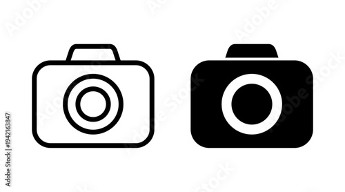 Camera icon set vector. photo camera sign and symbol. photography icon.
