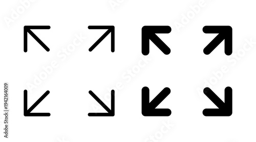 Fullscreen Icon vector. Expand to full screen sign and symbol. Arrows symbol
