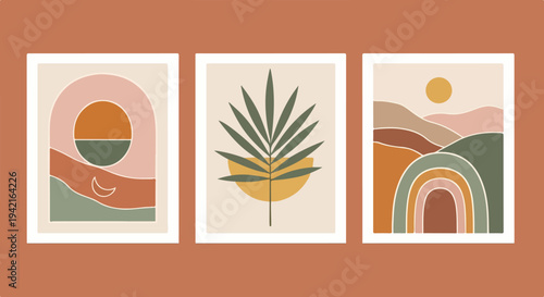 Set di tre stampe d'arte astratte in stile boho, con paesaggi naturali, foglie e forme geometriche dai toni caldi e terrosi.