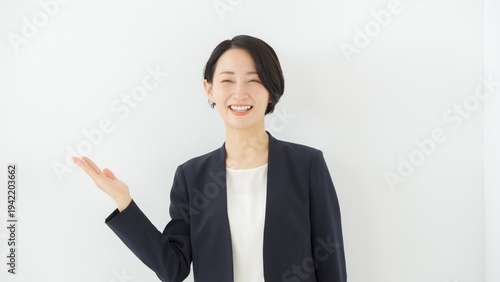 ビジネス　女性